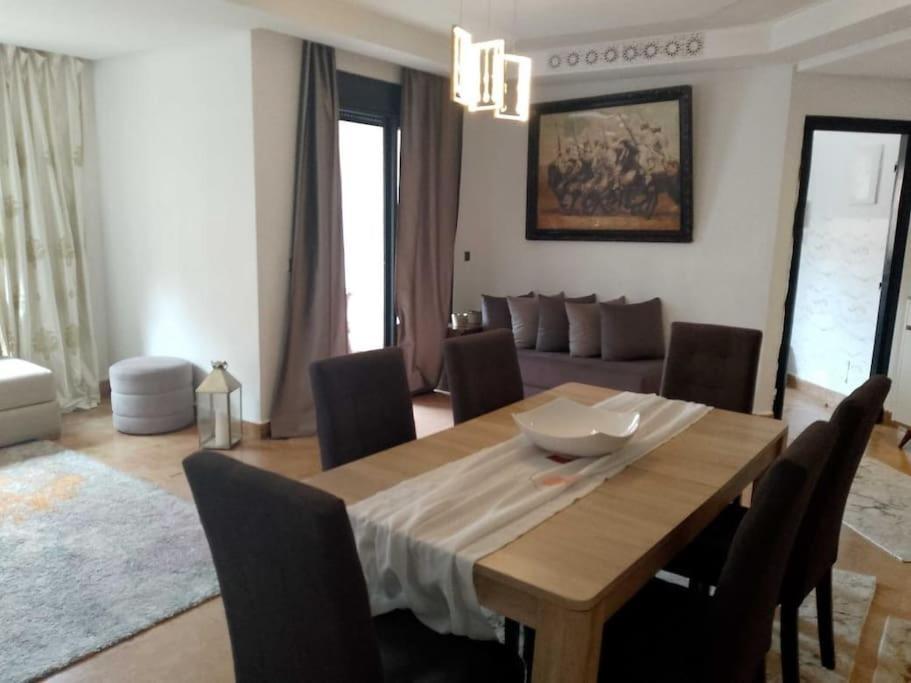 Appartement Confortable Avec 5 Piscines Μαρακές Εξωτερικό φωτογραφία